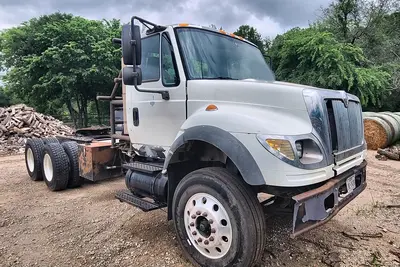 Used 2003 INTERNATIONAL 7600 Tractors & Trailers Texas US | Proxy Equipment #1377727