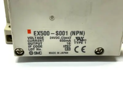 SS5V2-W10S0D-08B-N3 | SMC  Plug-In Pneumatic Manifold - Used
