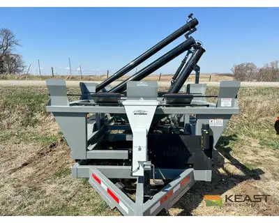 Used TRAVIS _UNKNOWN_ Seed Tenders Iowa US | Keast Enterprises #1360482