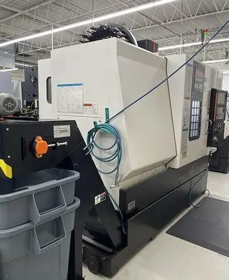 USED 2004 MAZAK NEXUS VCN-410B W/4TH AXIS