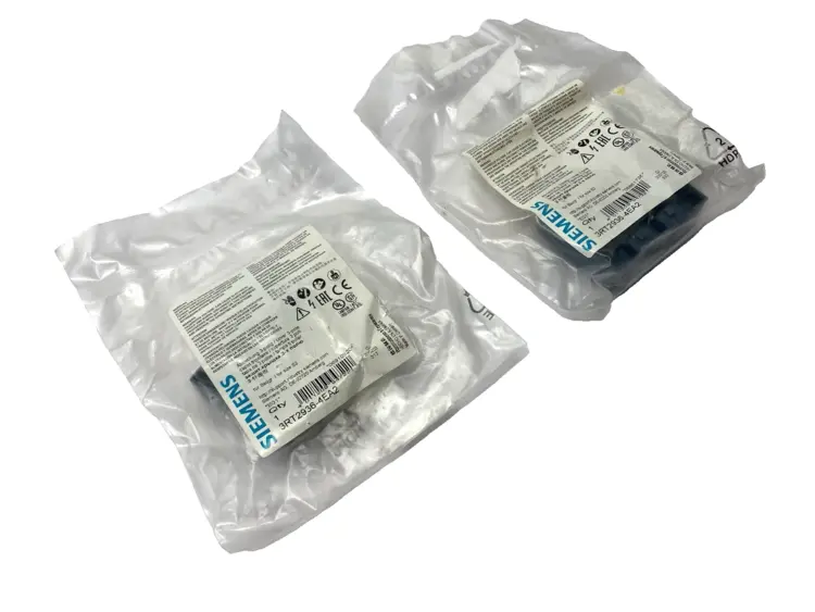 New | in-Stock SIEMENS TERMINAL COVER 3-POLE LOT OF 2 Miscellaneous MRO | Maverick Industrial Sales #1121580