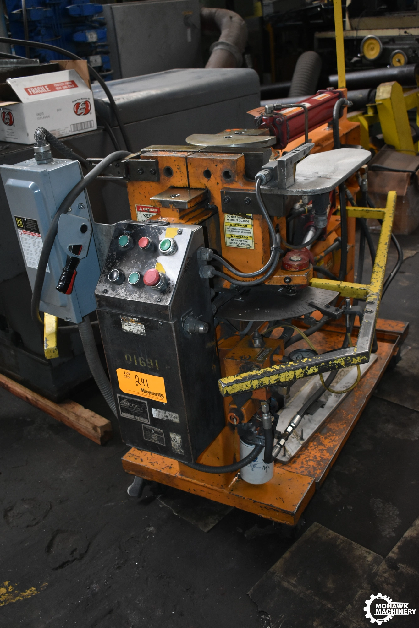 3" HUTH "2800" HORIZONTAL HYDRAULIC SHAPE PIPE & TUBE BENDER - DEPTH OF BEND INDICATOR