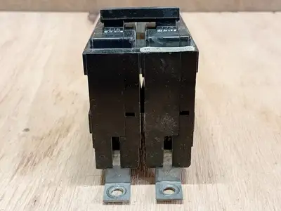 Used CUTLER-HAMMER BA240 Switchgears British Columbia CA | Lenmark #1438540