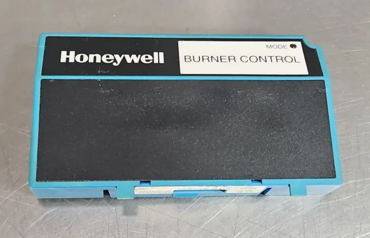 Used Honeywell HONEYWELL S7810M1003 Industrial Controls South Carolina US | Palmetto Automation #1159757