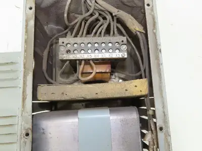 GE 9T91Y7193 Voltage Stabilizing Transformer 30kva In 120/208/240V Out 240/120V