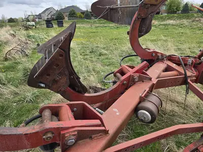 USED CASE IH 145