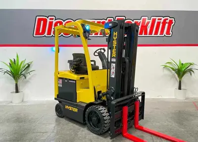 USED 2018 HYSTER E40XN