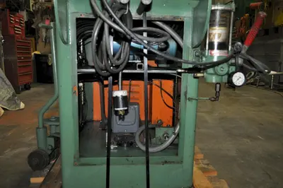 6" X .060" Cooper Weymouth Peterson Powered Straightener