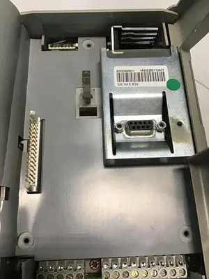 USED TELEMECANIQUE ATV58HU18M2
