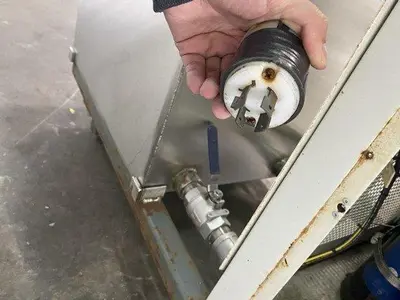 USED THERMO NESLAB CFT-300