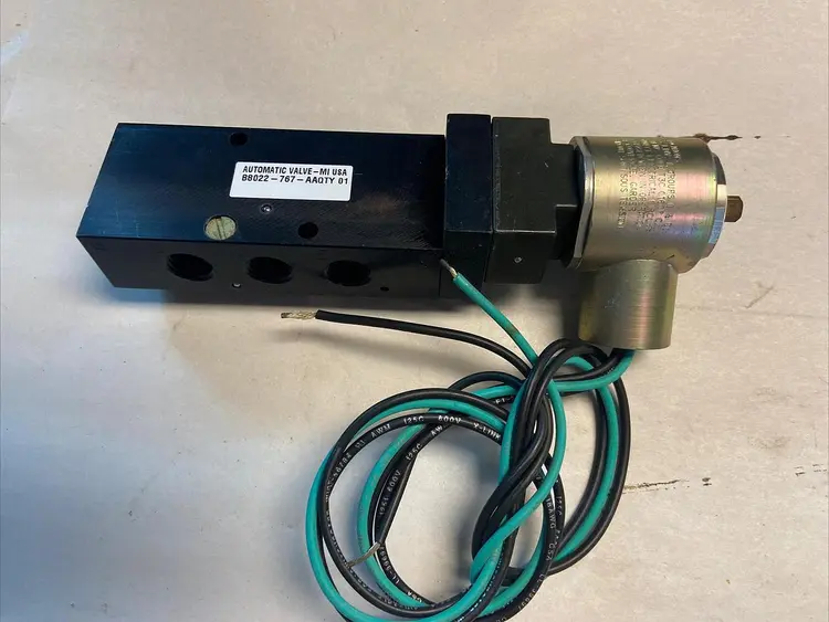New | in-Stock AUTOMATIC VALVE B8022-767-AAQTY Solenoid Valves Ohio US | Surplus Asset Holdings #1234211