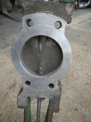 Fisher 6" 150 Class, 316 Stainless Butterfly Control Valve