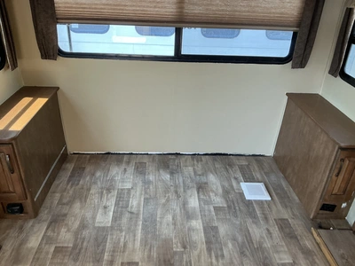 Used 2015 GRAND DESIGN REFLECTION 27RL Campers, Caravans, Motorhomes Michigan US | Miedema Asset Management Group #1304638