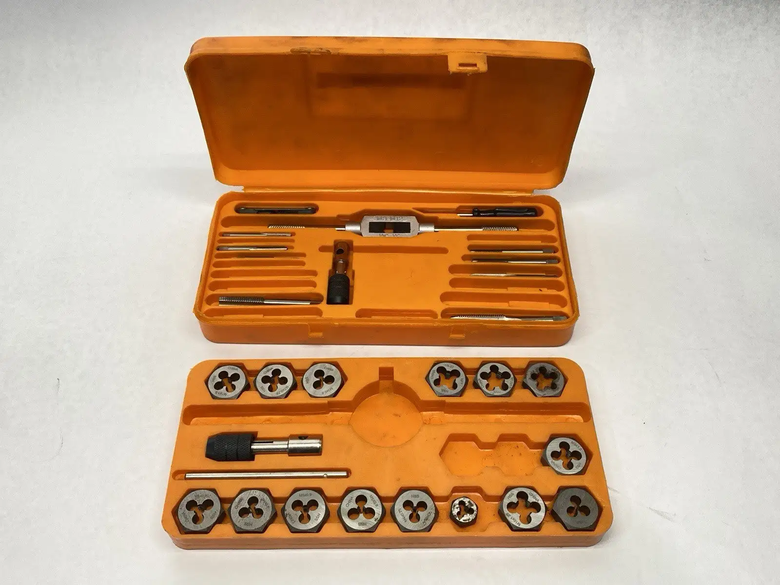 1011-0005 Tap & Die Set 3mm-12mm MISSING PARTS