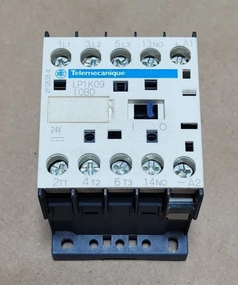 NEW Schneider 036324