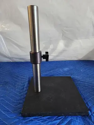 MICROSCOPE STAND #47