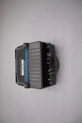 Giddings & Lewis M.1300.7372 R1 Input Module 24VDC SINK/SOURCE STOCK 5163A