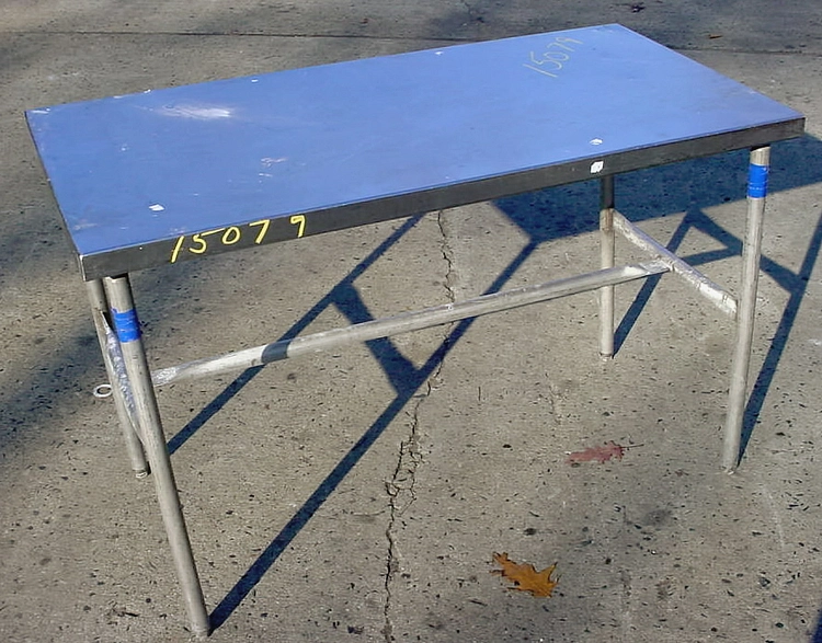Used STAINLESS STEEL WORK TABLE 24 X 48 TABLE Preparation Tables New Jersey US | Champion Trading Corporation #425020