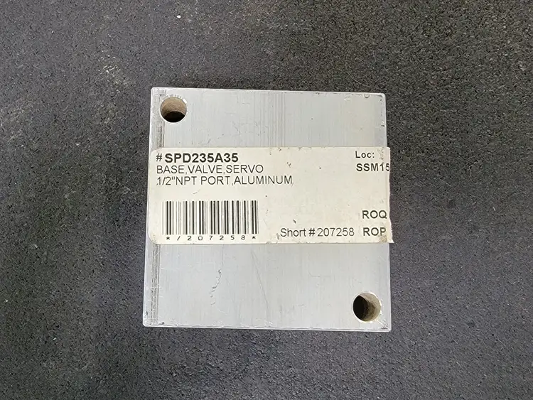 Used PARKER FILTRATION SPD23SA35 Valves/Fittings British Columbia CA | Lenmark #258560