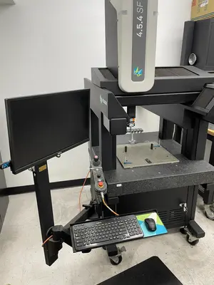 2017 HEXAGON 4.5.4 SF Coordinate Measuring Machines | Machnet (1)