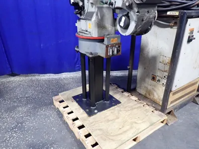 USED 2000 MOTOMAN UP20