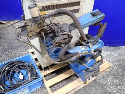 USED 2011 YASKAWA MOTOMAN MOTOMANMH6