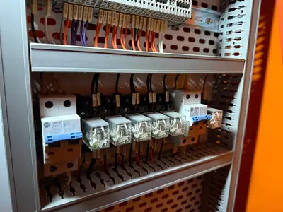 800A Motor Control Center MCC, 575V, 800A Bus, Form 4A, IP42 Enclosure