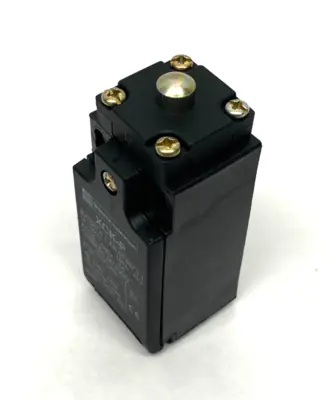 USED TELEMECANIQUE LIMIT SWITCH AC 15 240V 3A