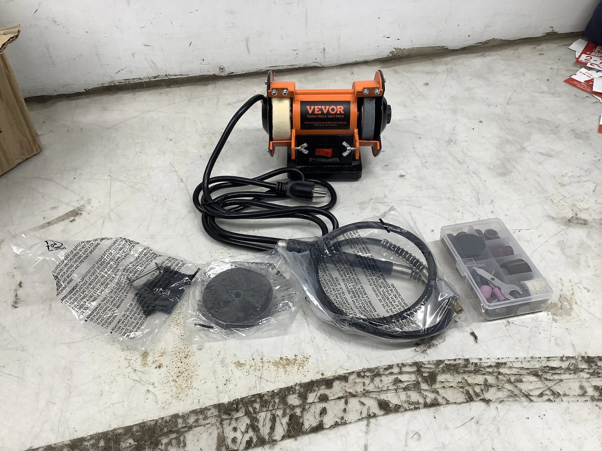 Used _UNKNOWN_ _UNKNOWN_ Polishing Machinery including Buffers Michigan US | Miedema Asset Management Group #1324200