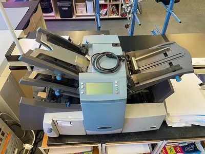 USED PITNEY BOWES DI 425