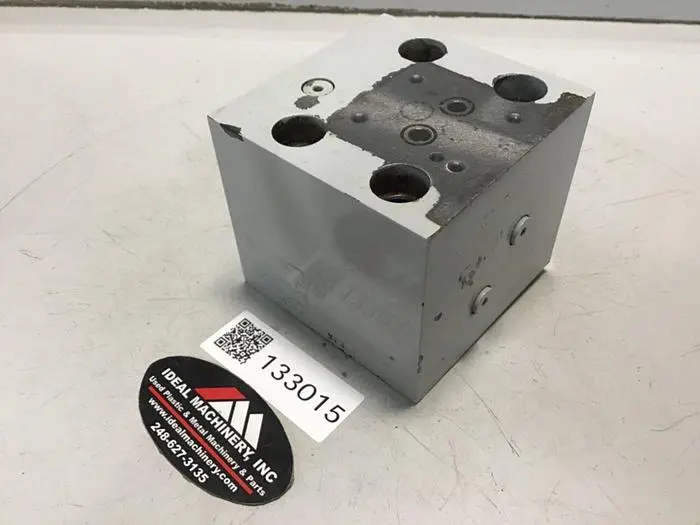 Used VICKERS MSCD-7355 Valves/Fittings Michigan US | Ideal Machinery #704780