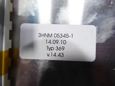 ABB 3HNM 05345-1 Teach Pendant Keypad and Display Assembly v 14.43 Used