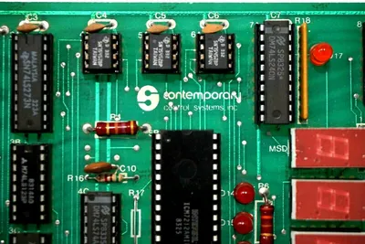 USED CONTEMPORARY CONTROL SYSTEMS 8202-12 PC BOARD 820212