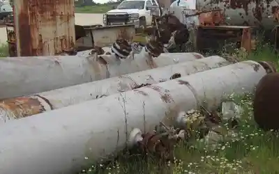 400 gal horizontal carbon steel pressure vessel