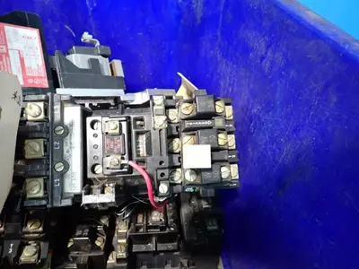 Allen Bradley  Reversing Motor Starters