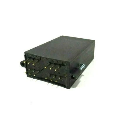 NEW OPTO 22 OAC5Q