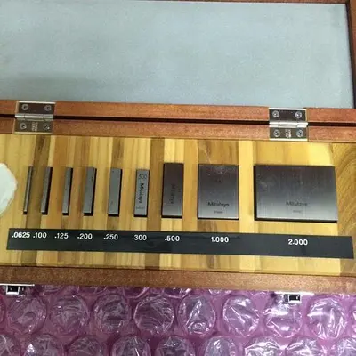 MITUTOYO 516930-22 Gauge Block Set 36pcs Grade 2