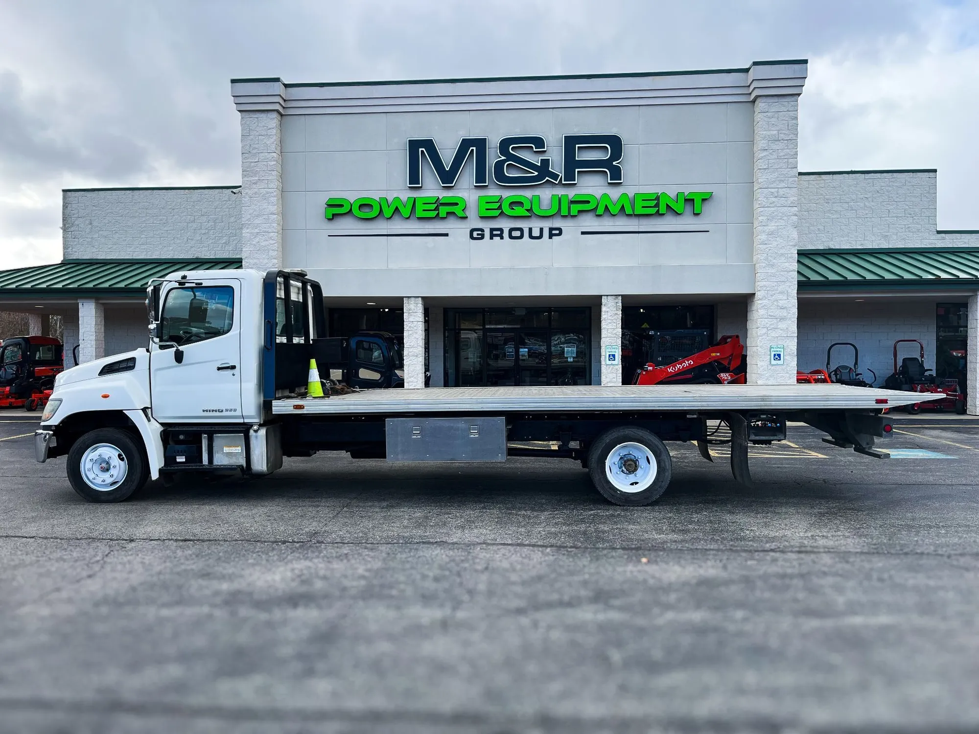 USED 2015 Hino Rollback