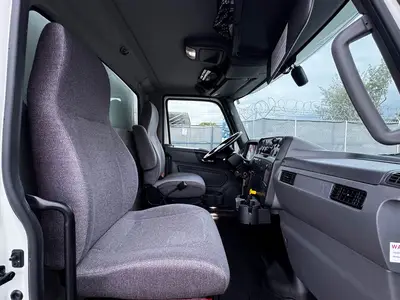 Used 2020 INTERNATIONAL MV Box trucks Florida US | Truck and Van Outlet #1509220