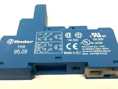 USED FINDER DIN-RAIL SOCKET SCREW TERMINAL