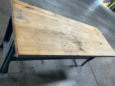 Used QLTY _UNKNOWN_ Work Benches Ohio US | HGR 24 #1316164