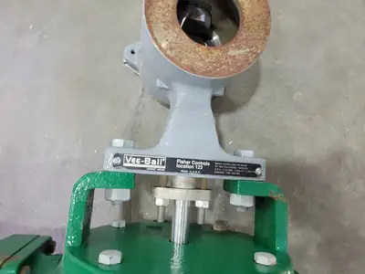 USED FISHER 1052