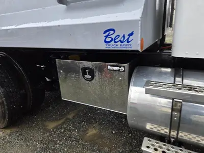 USED 2020 KENWORTH T270
