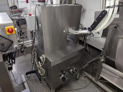 Kalish StarCap Automatic Chuck Capper.