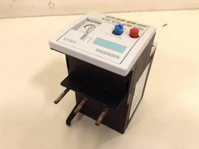 USED SIEMENS 3RU1 136-4HD0