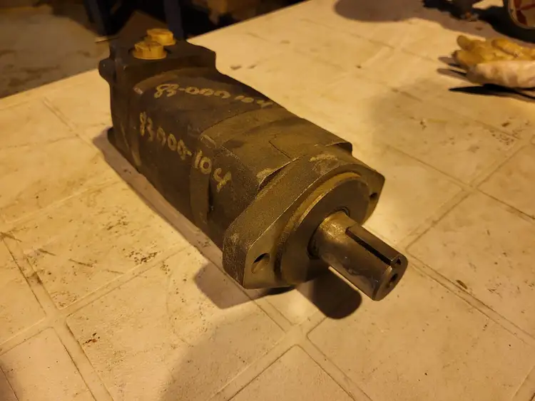 New | in-Stock CHAR-LYNN 104-1228-006 Parts (Hydraulics and Pneumatics) British Columbia CA | Lenmark #264403