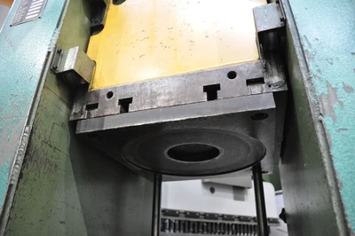 USED SOENEN 50 TON