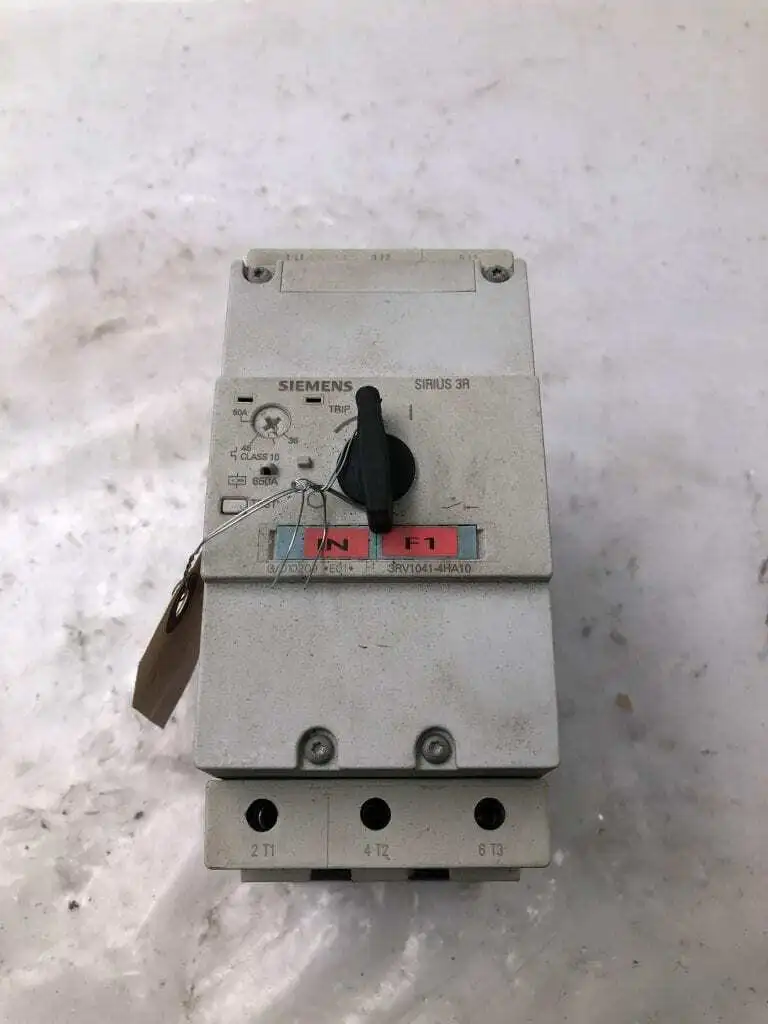 Siemens 3RV10414HA10 Sirius Motor Starter Circuit Breaker