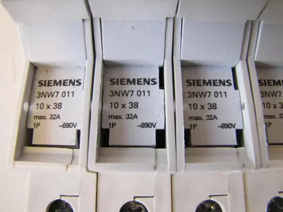 USED SIEMENS 3NW7011