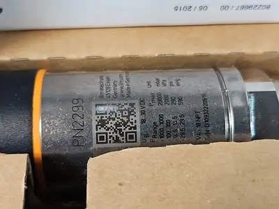 IFM PN2299-Pressure Sensor w/ Display Loc5B6